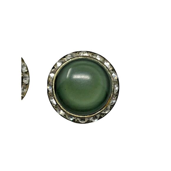 Round Green Gem Clip-on Earrings Rhinestone Trim Vintage - Picture 2 of 5